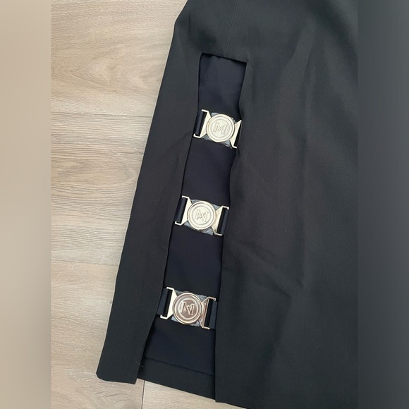 NWT Meshki Gold Buckle Mini Skirt - Picture 2 of 13